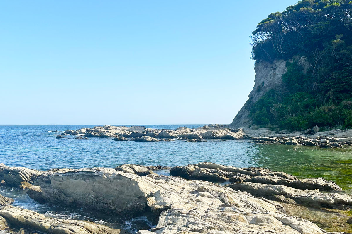 VILLA前の海