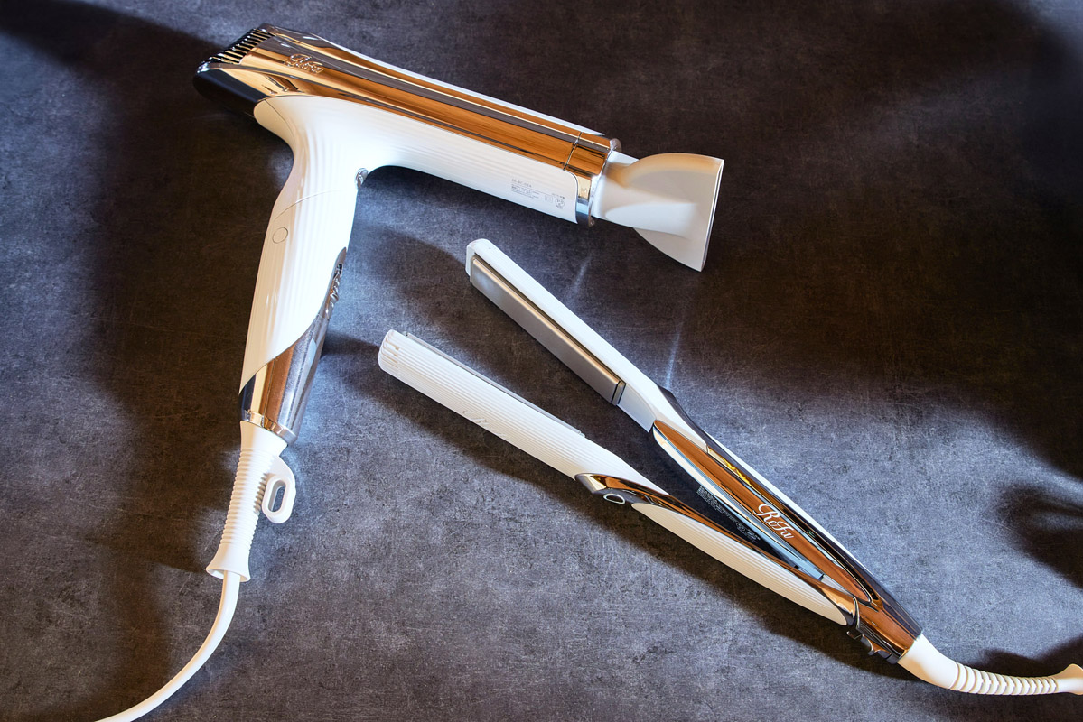 ドライヤー／ストレートアイロン