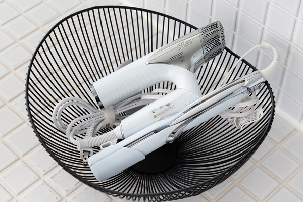 ドライヤー・ストレートアイロン