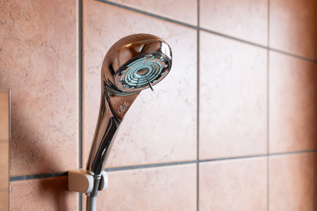 シャワーヘッド｜ReFa