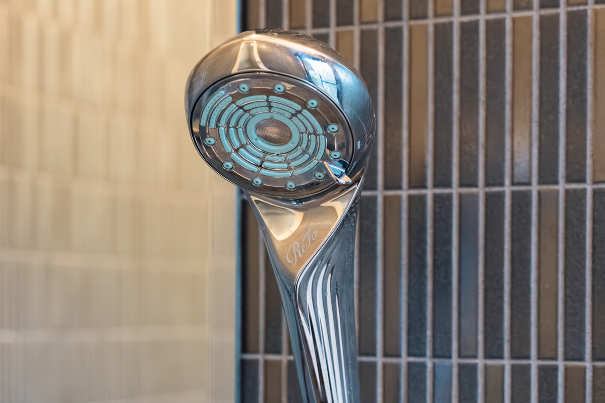 シャワーヘッド｜ReFa