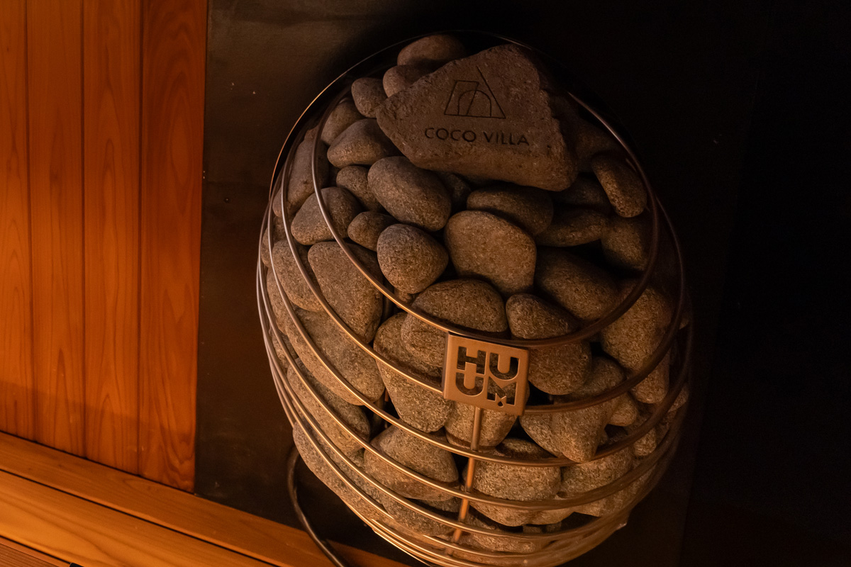 サウナストーブ