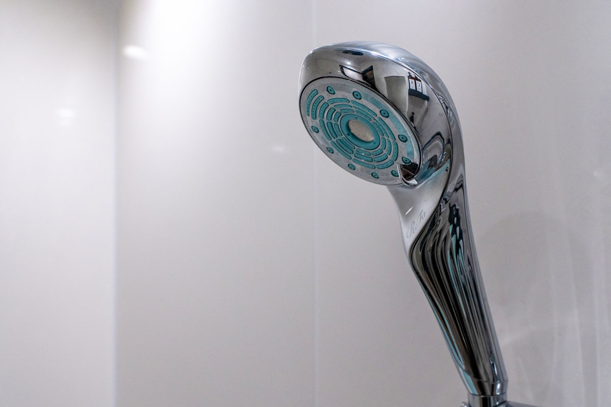 シャワーヘッド ReFa